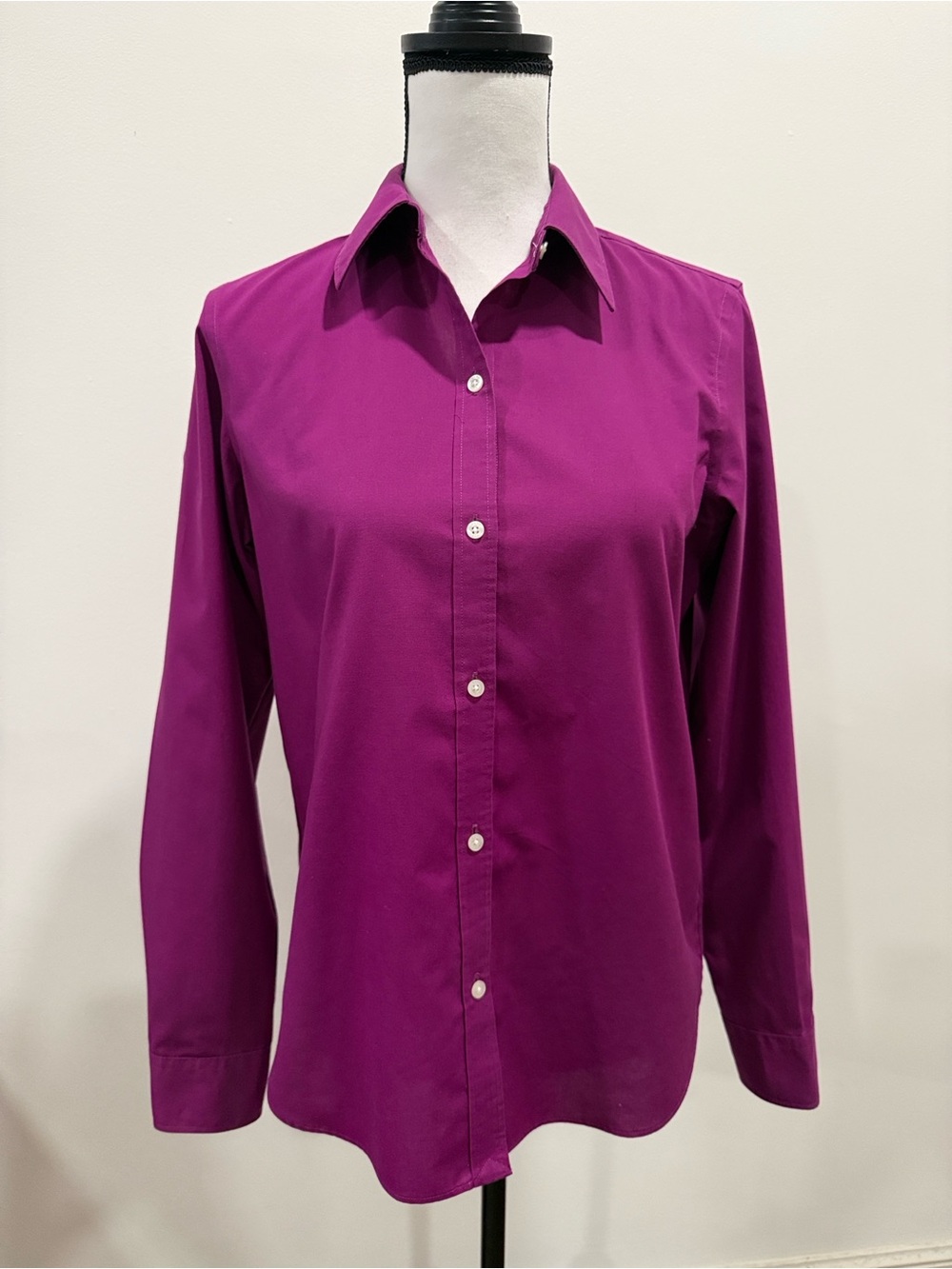 Chaps No Iron Classic Women's Button-Up Shirt in Magenta Size Medium